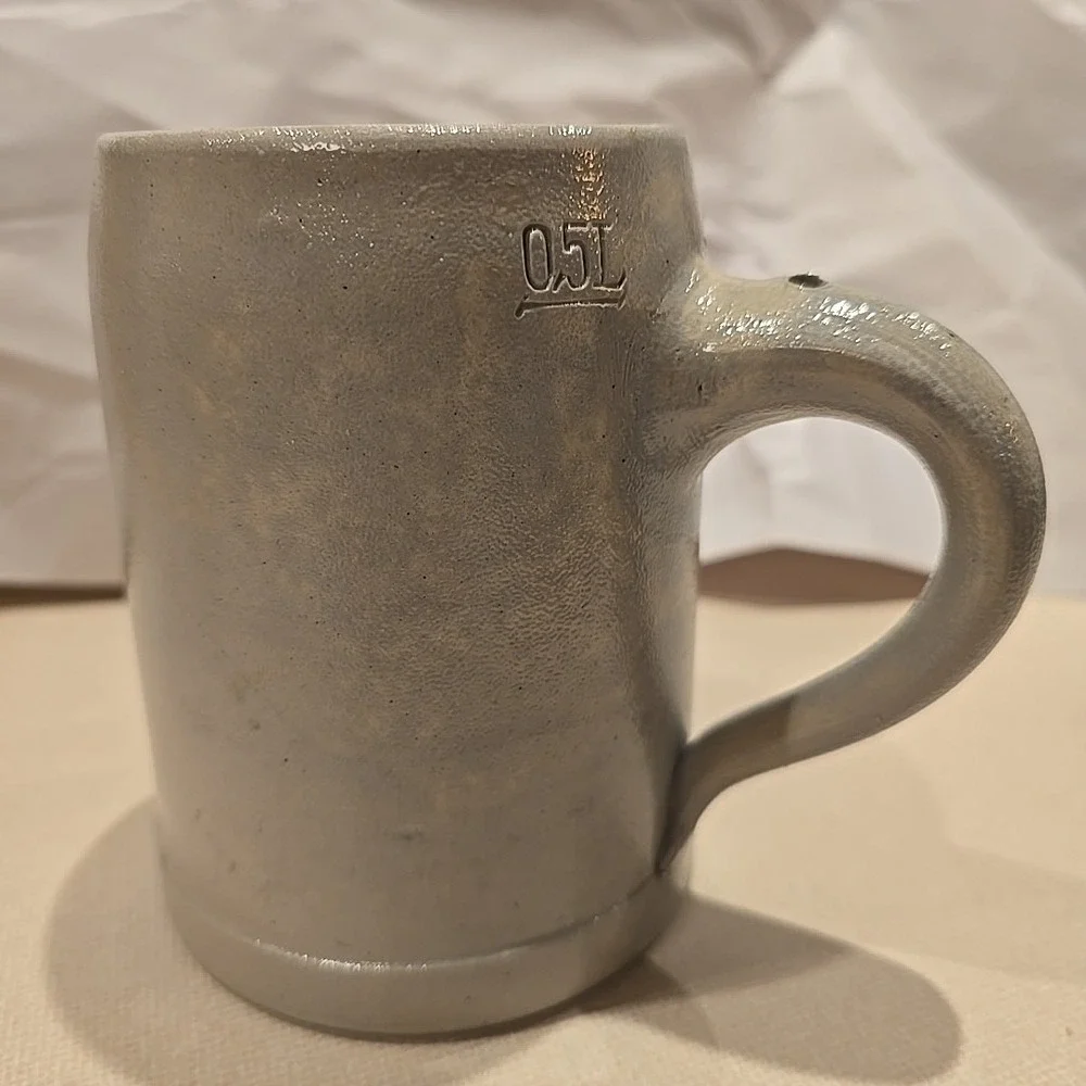 HB Hofbrauhaus Munchen .5l Gray/Blue Salt Glaze Stoneware Beer Mug Stein 5"T - Picture 4 of 8